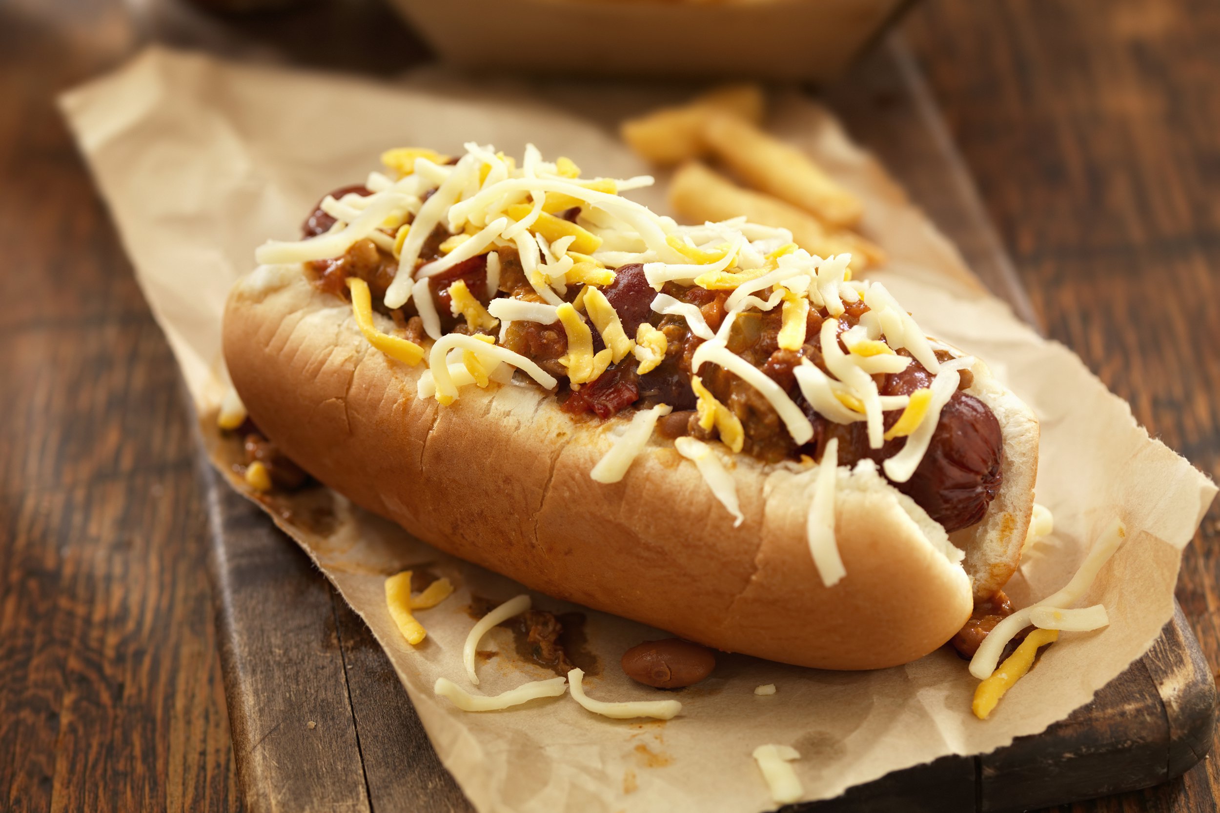 Chili dogs