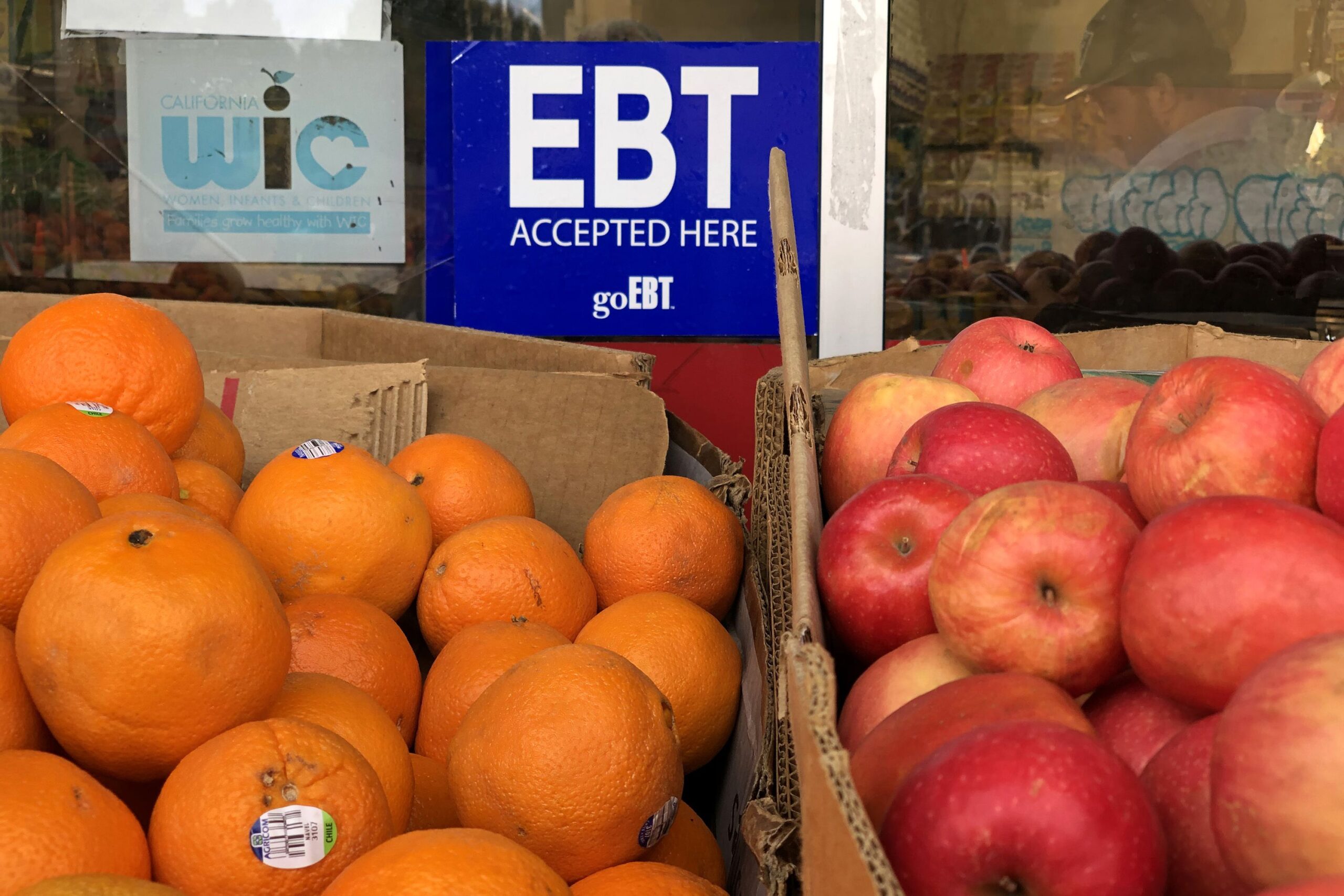 A sign noting the acceptance of electronic benefit transfer (EBT) cards