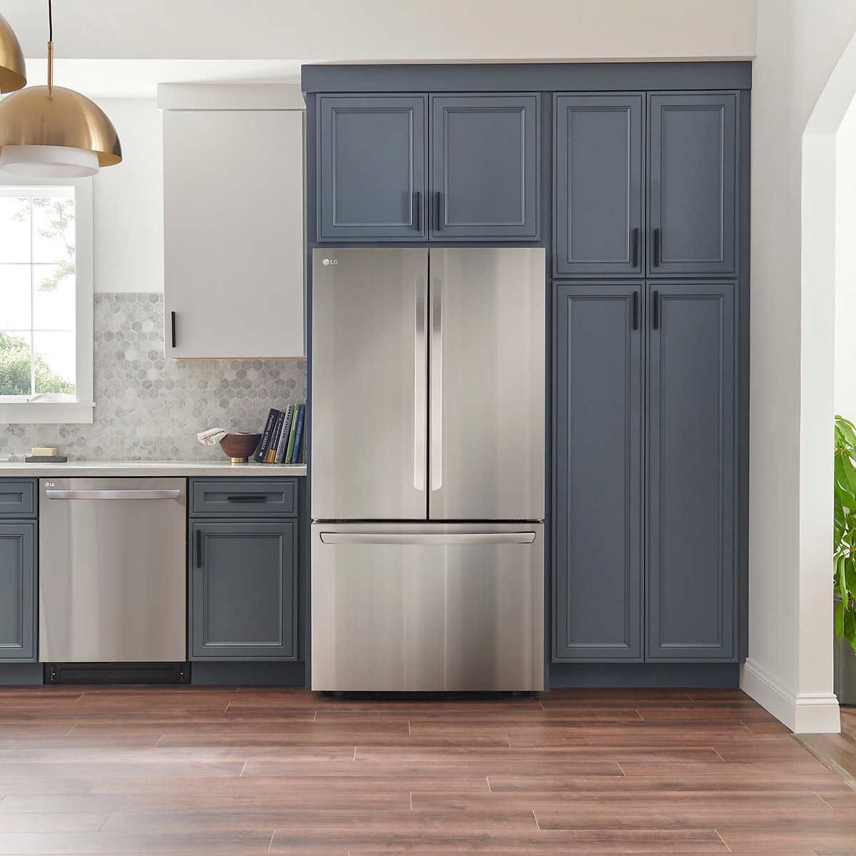 LG 27 cu. ft. Smart Counter-Depth MAX French Door Refrigerator
