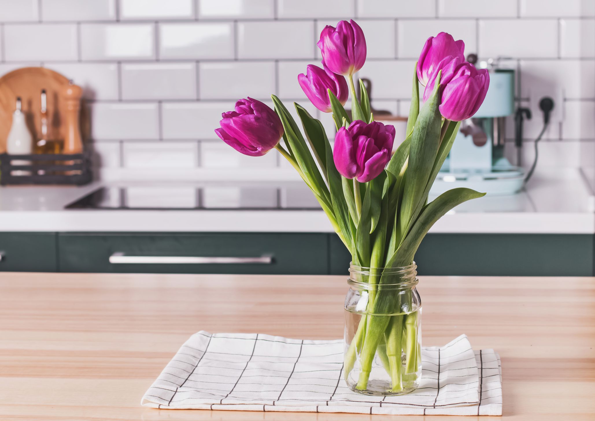 flowers kitchen