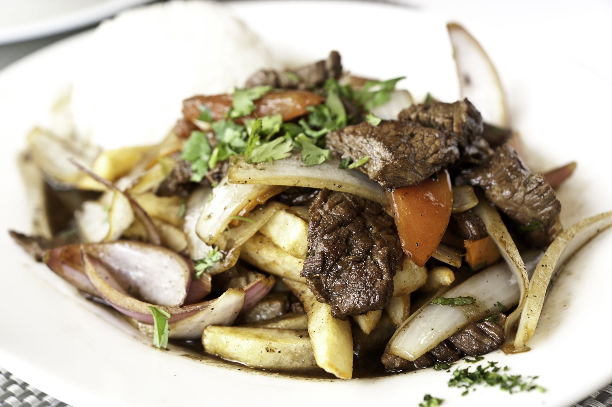 Lomo Saltado