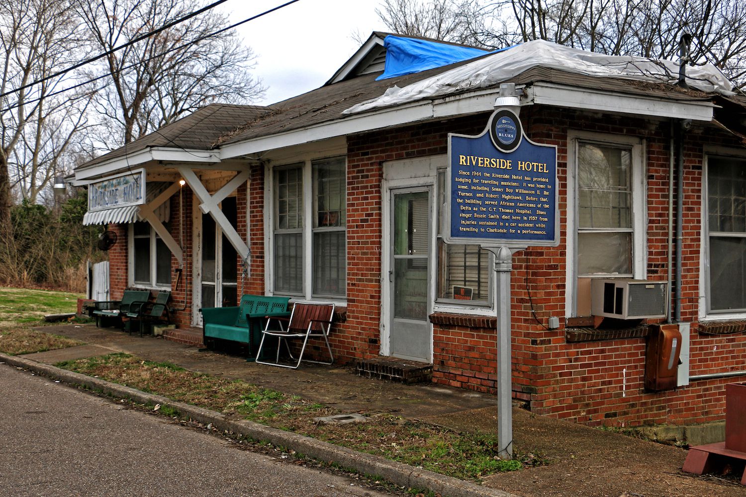 The Riverside Hotel