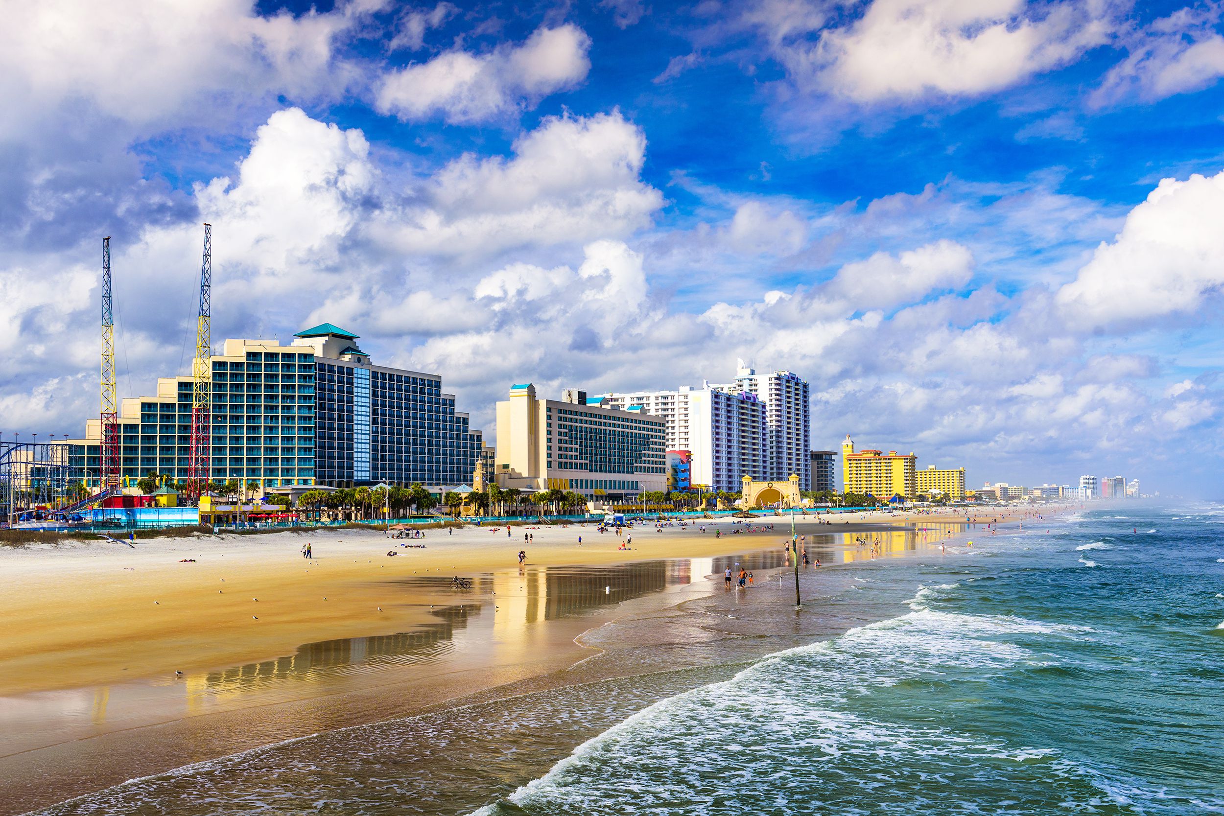 Beach and buildings in Daytona Beach, Florida on a sunny day