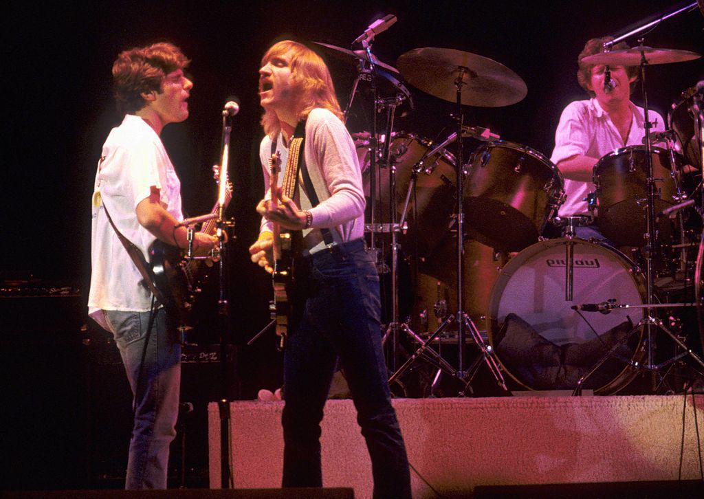 OAKLAND COLISEUM Photo of Don HENLEY and Joe WALSH and Glenn FREY and EAGLES, L-R Glenn Frey, Joe Walsh and Don Henley performing live on stage