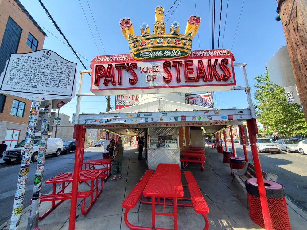 Pat's King of Steaks