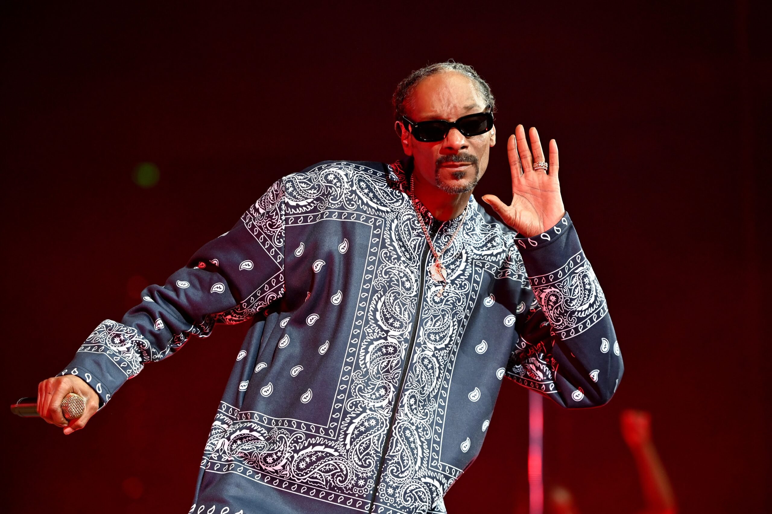 Snoop Dogg's Got the Munchies at Jack in the Box