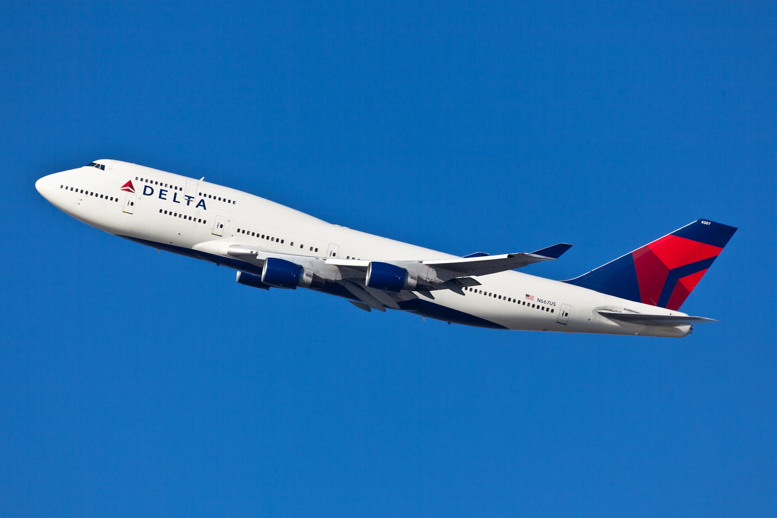 delta airplane