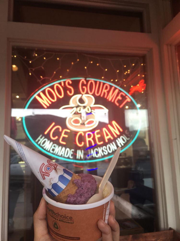 Moo’s Gourmet Ice Cream