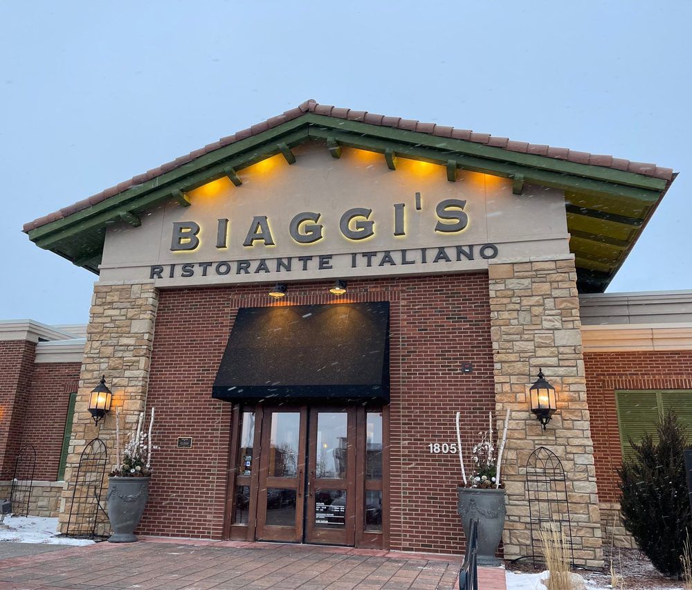 a restaurant exterior