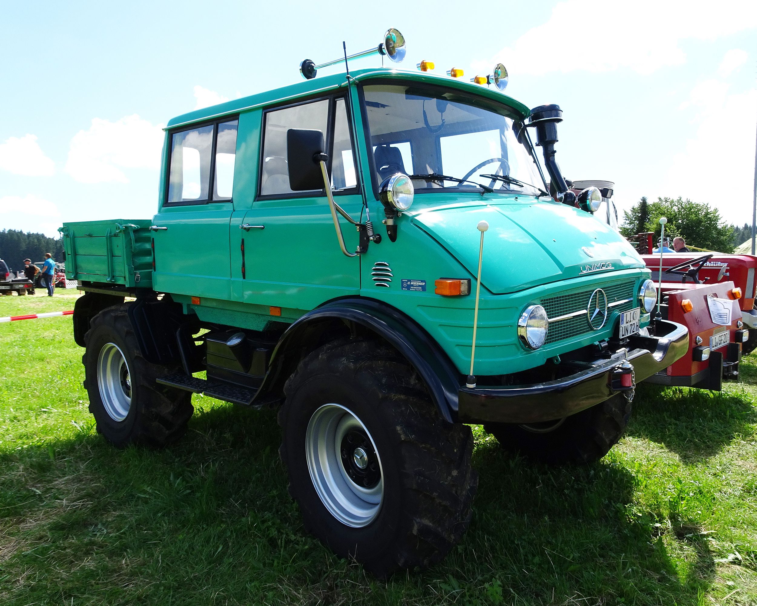 Mercedes-Benz Unimog