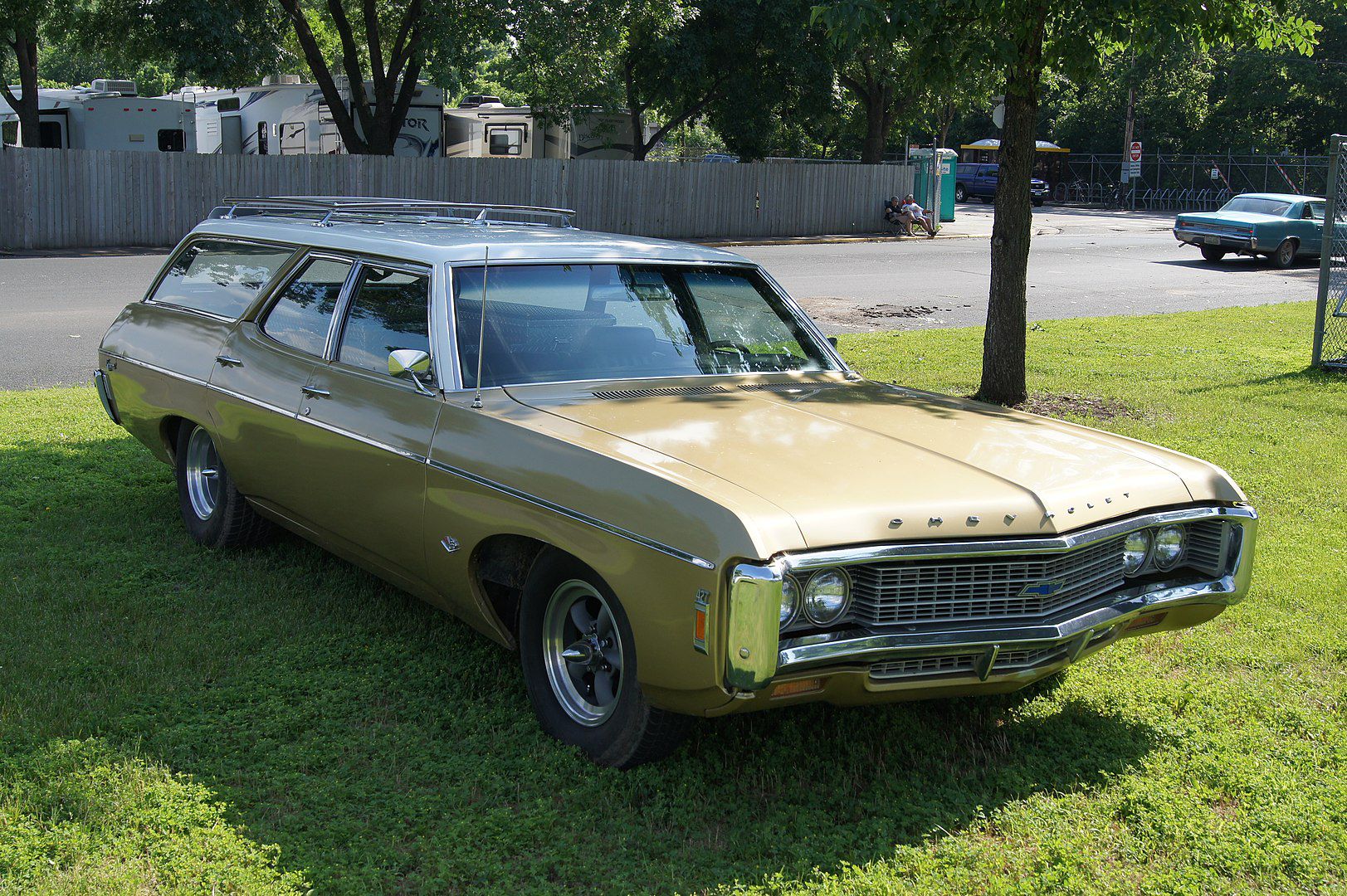 69 Chevrolet Kingswood