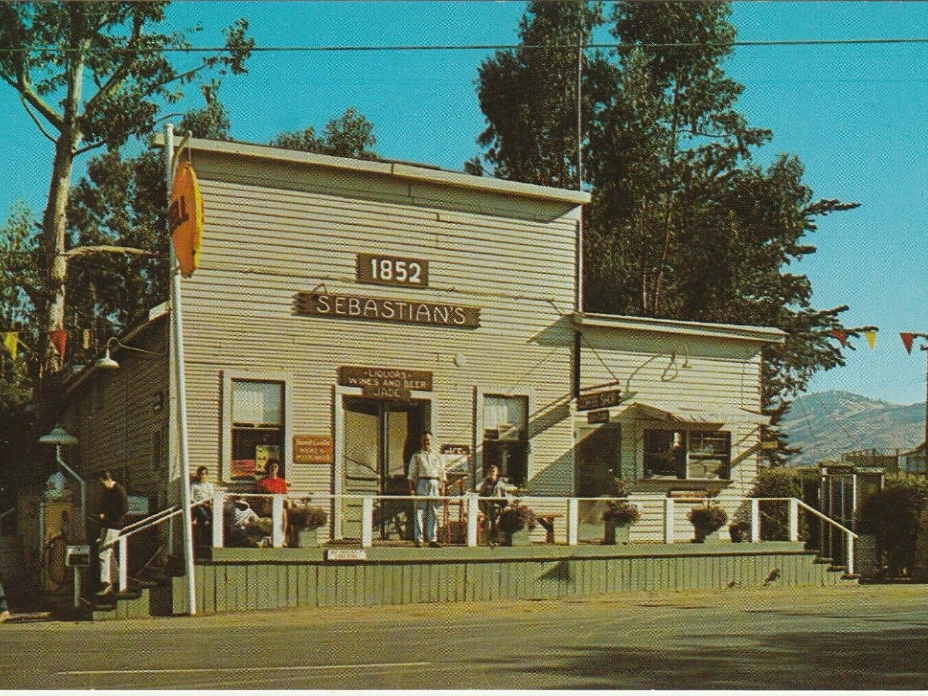 1963 Gas Station