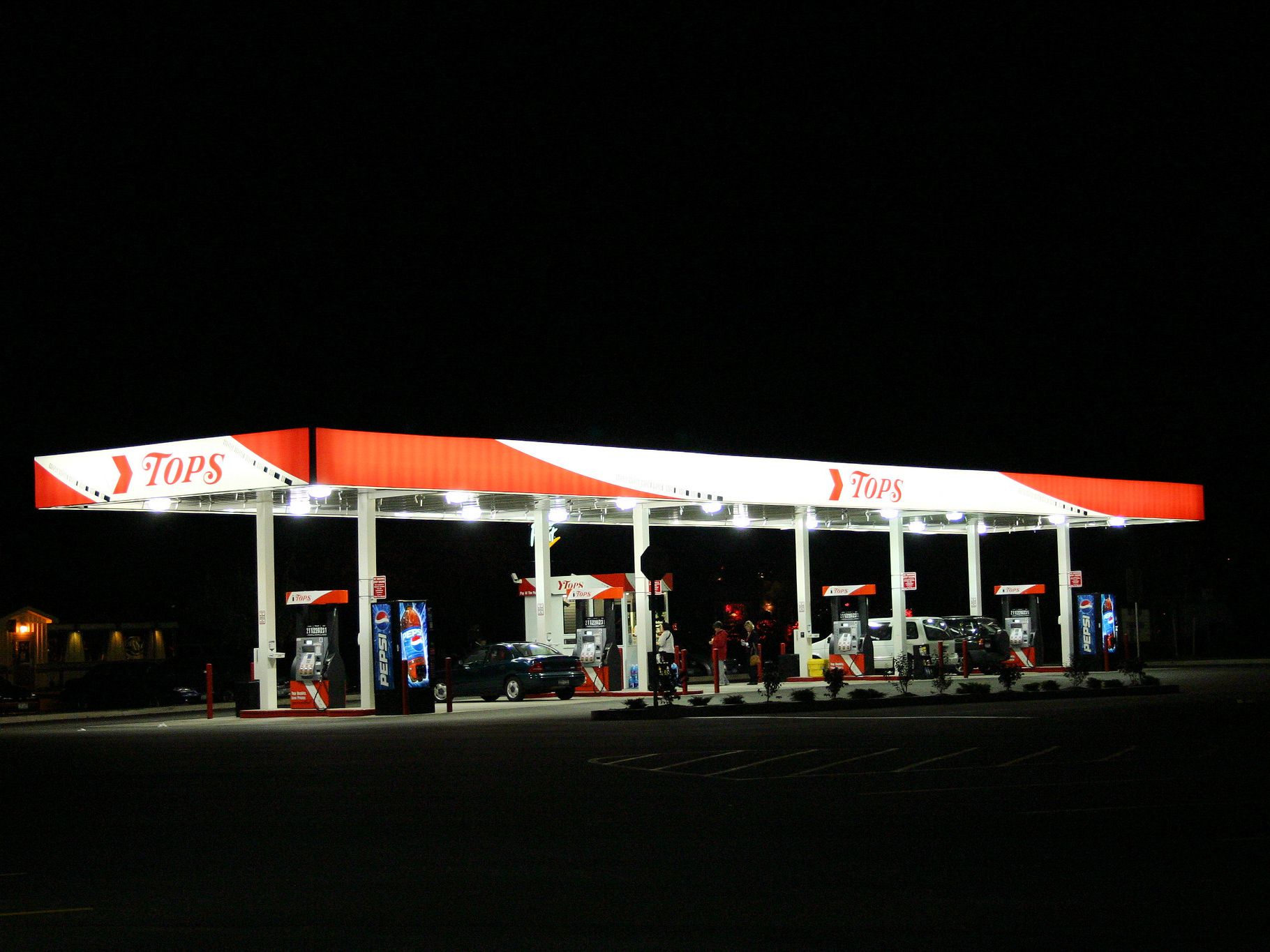 New Tops gas station 2004