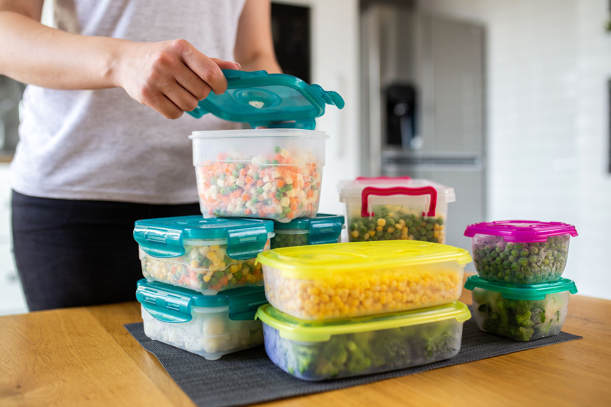 Food storage containers