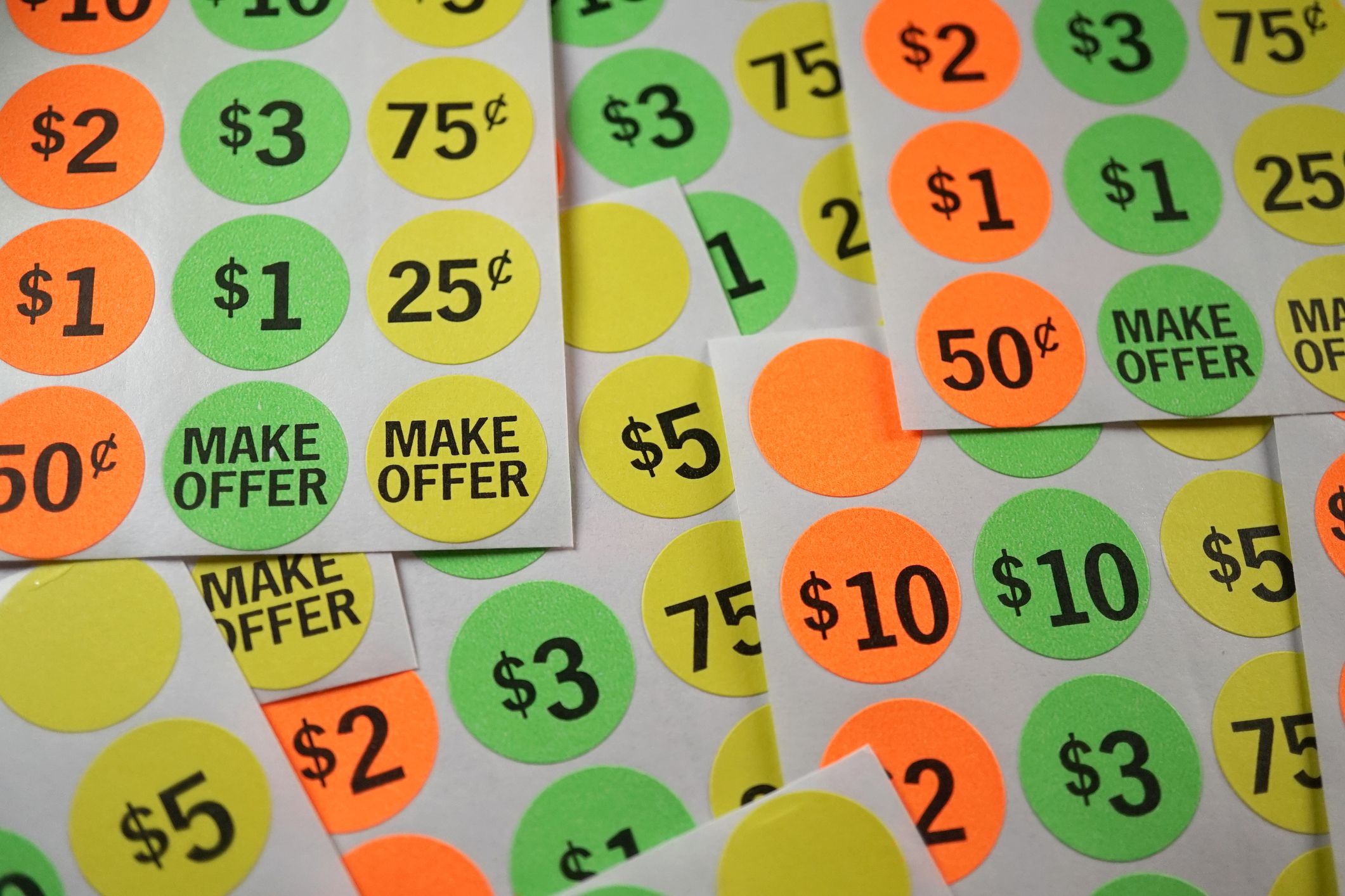 close up shot of garage sign sale