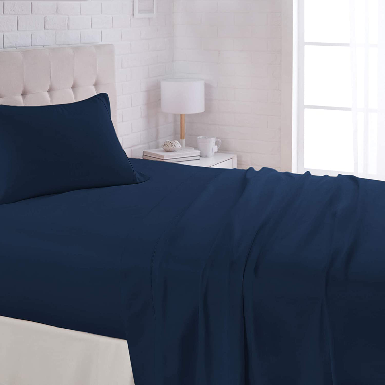 AmazonBasics Microfiber Sheet Set