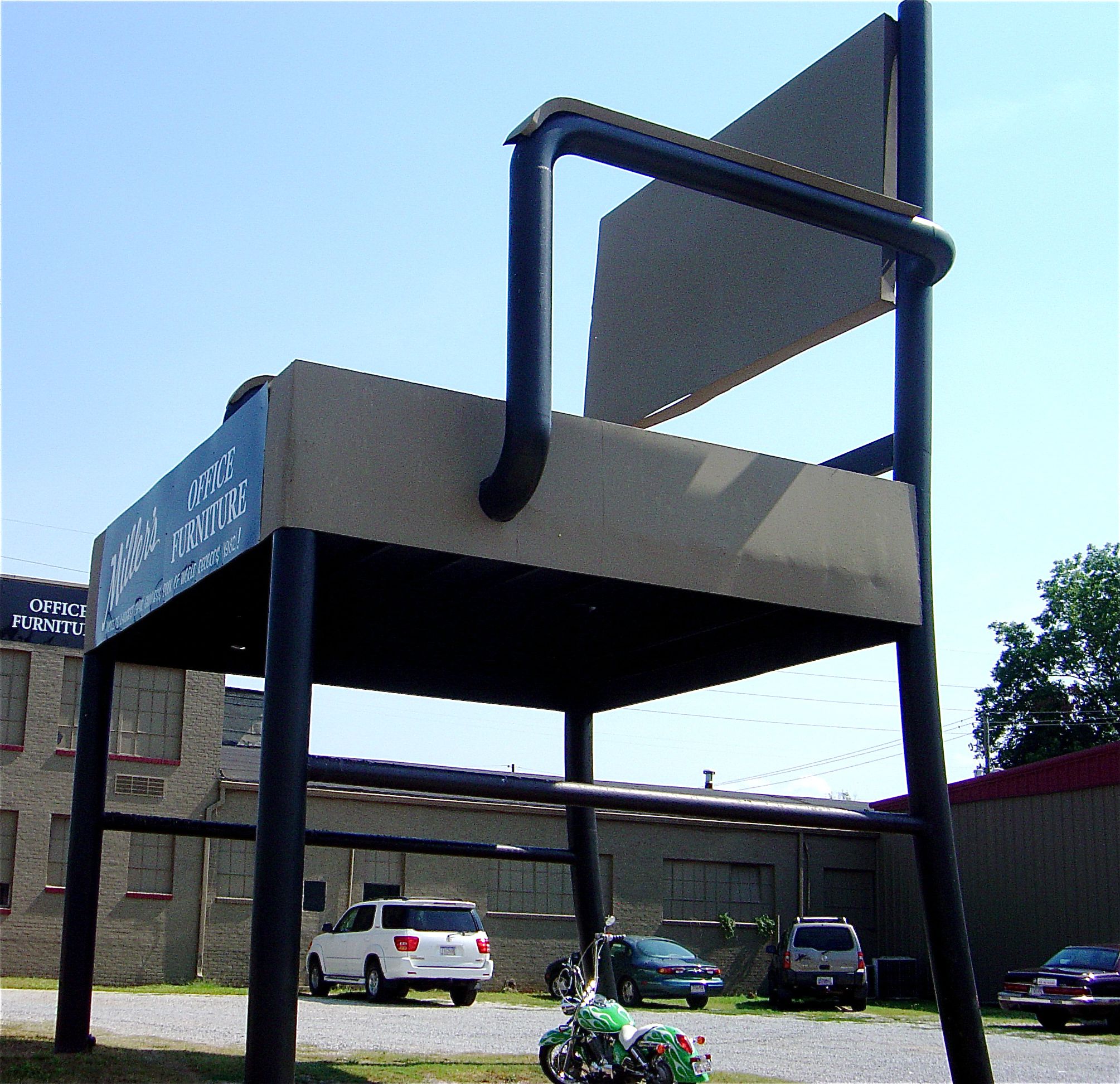 Alabama: Over-the-Top Office Chair