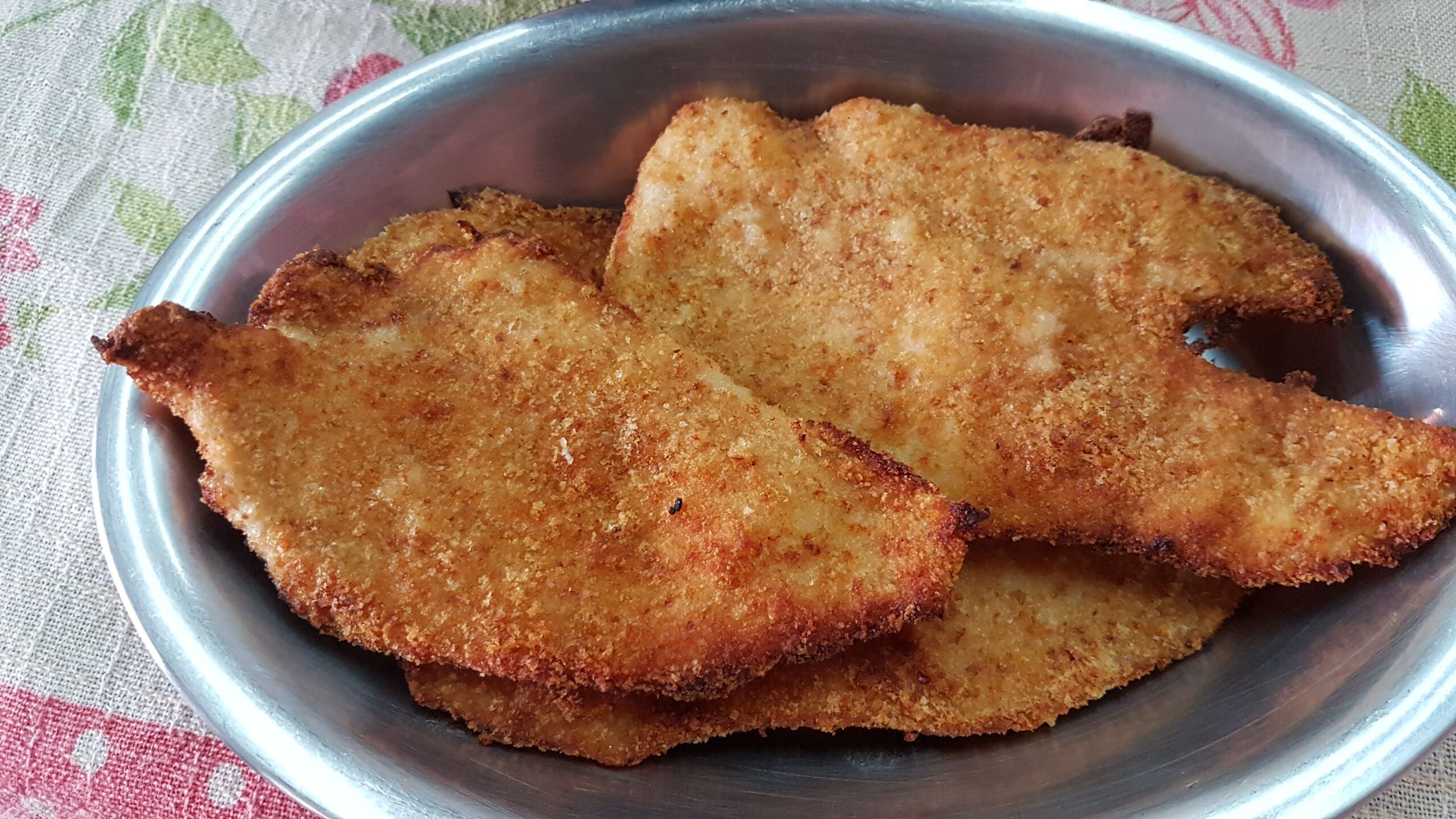 breaded chicken file on airfryer