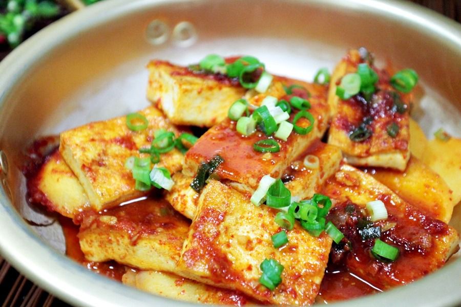 dubu jorim braised tofu