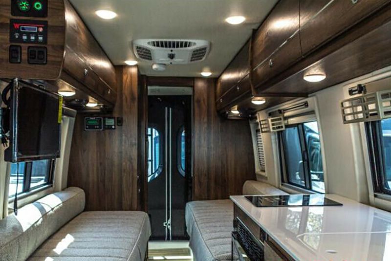 Winnebago Boldt: The View Inside
