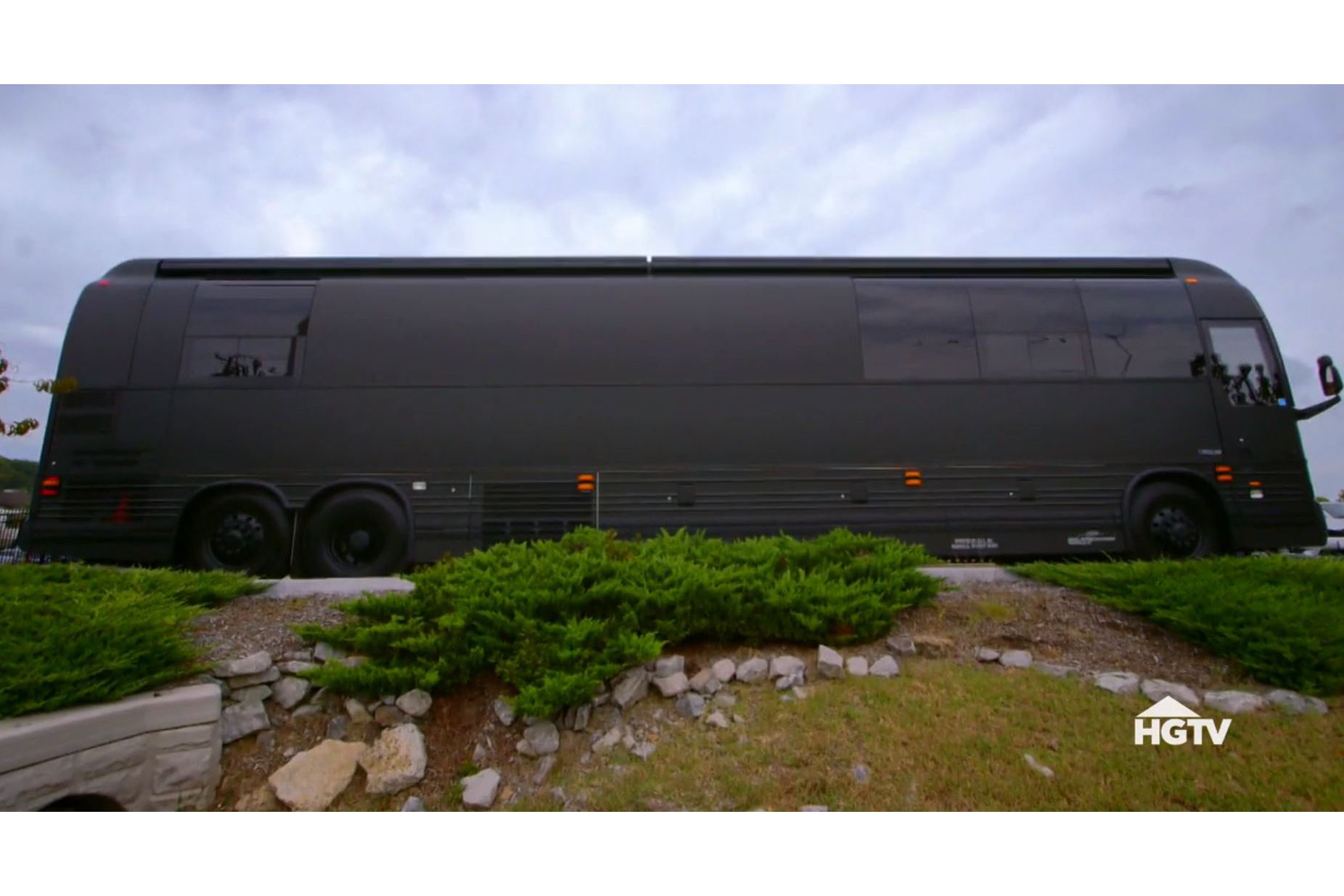 Gary Allan Exterior