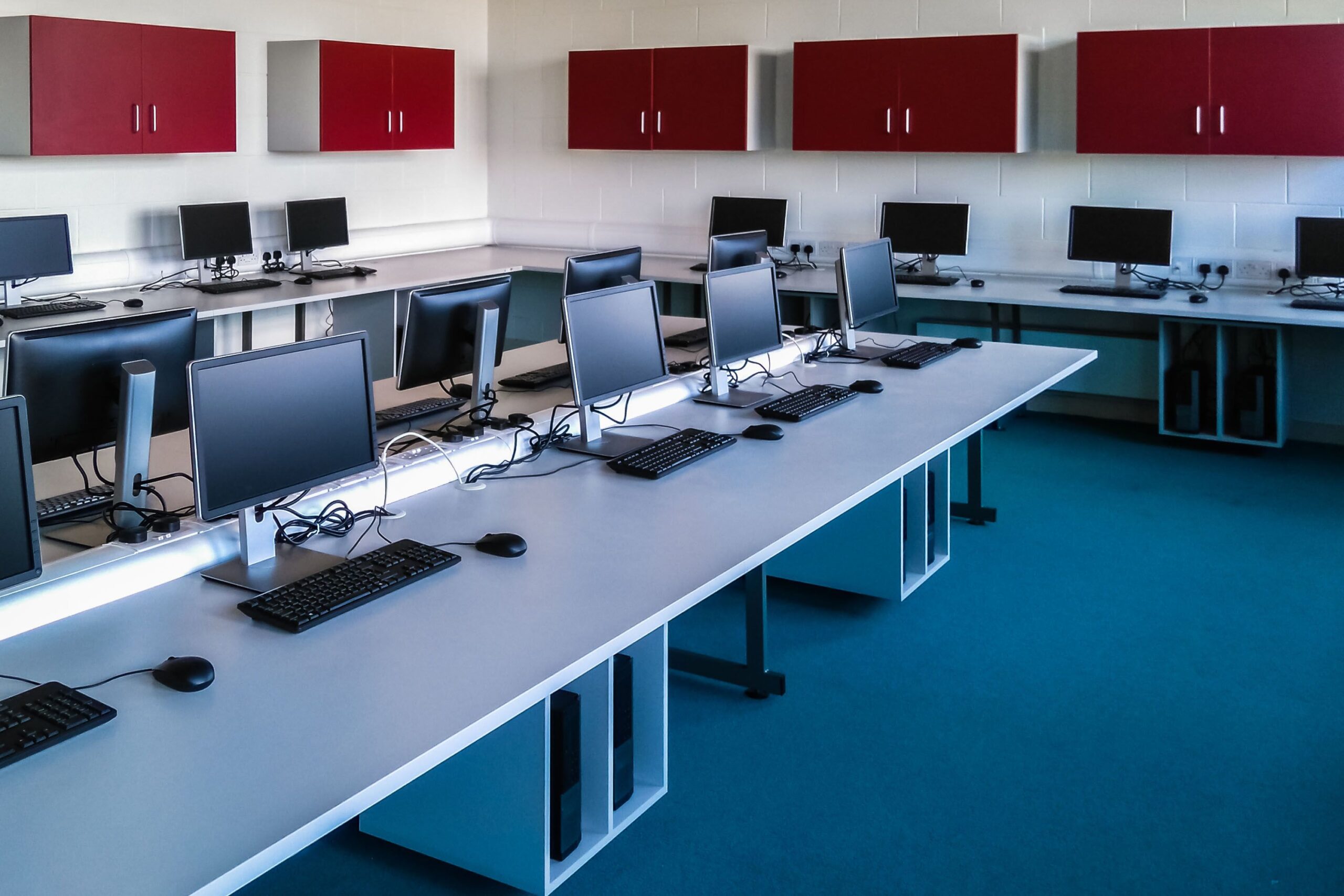 school computer lab