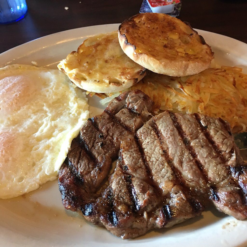 Oregon: Sea Breeze Restaurant & Lounge