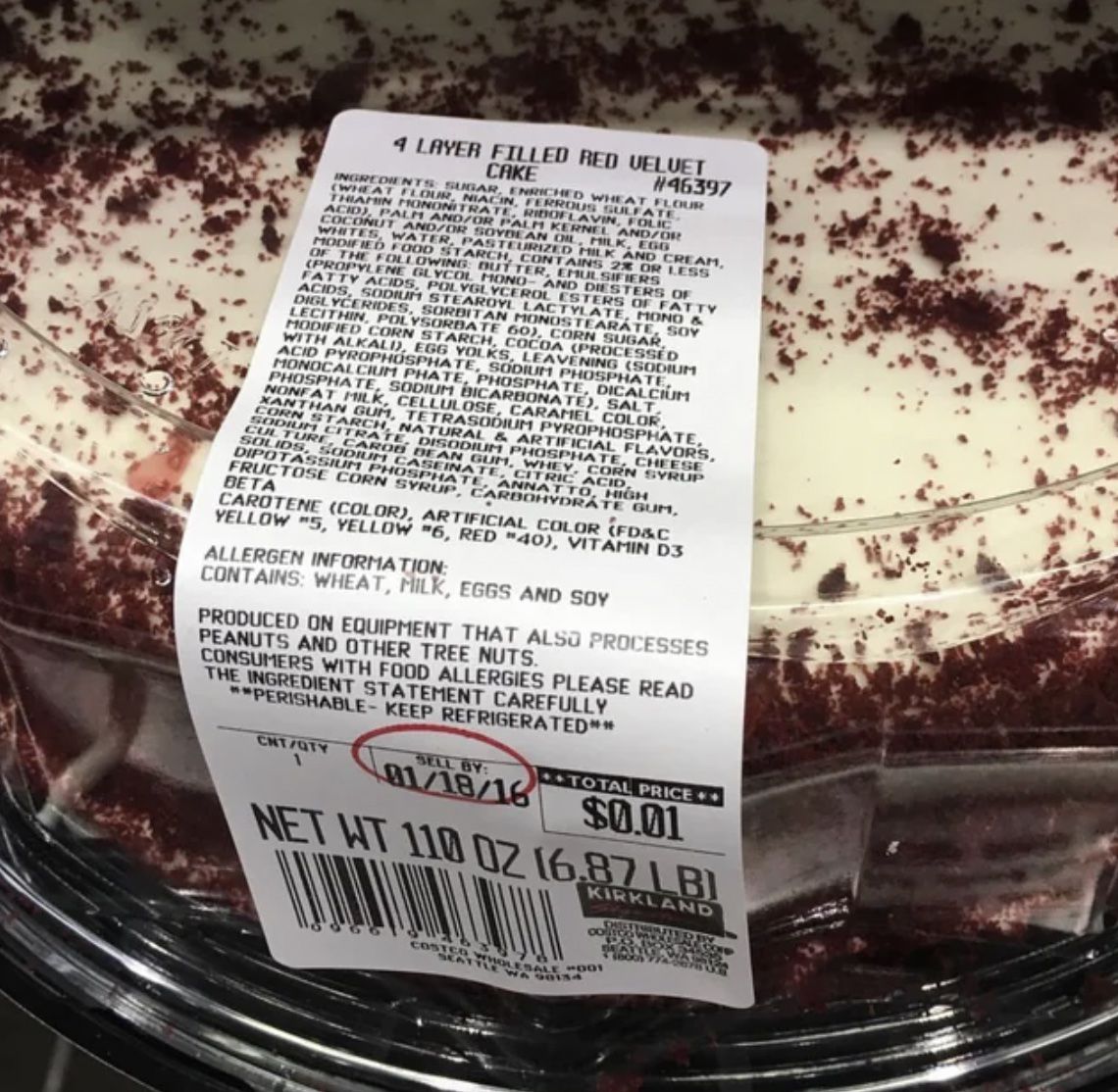 Reddit screenshot of super cheap cake from Costco.