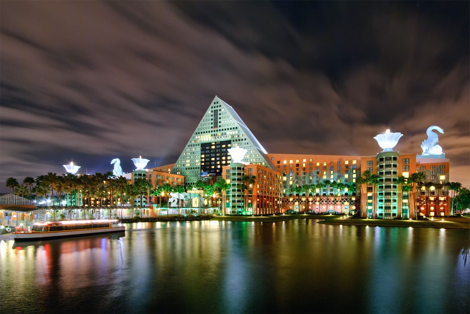 43. Walt Disney World Swan and Dolphin