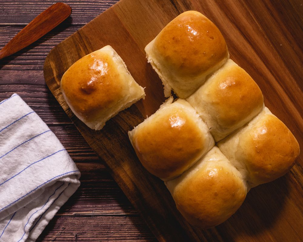 Freshly baked pav (Indian dinner rolls)
