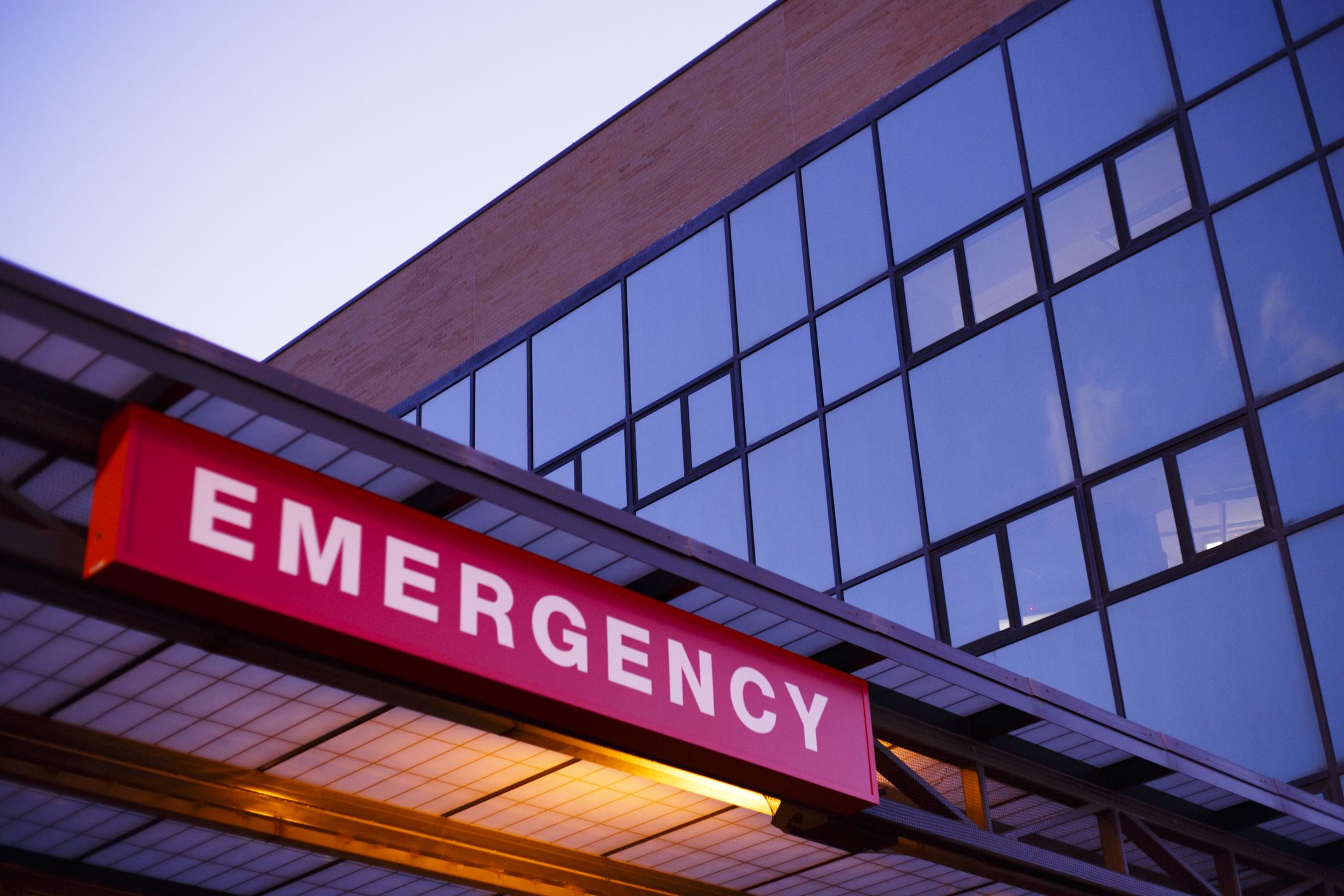 An emergency department sign.