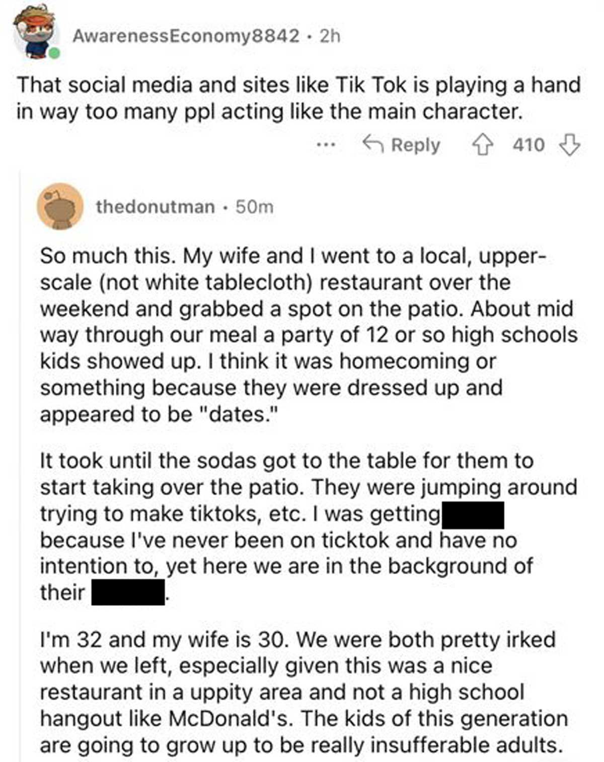 Reddit screenshot about how social media sites like TikTok are inspiring narcissistic tendencies.