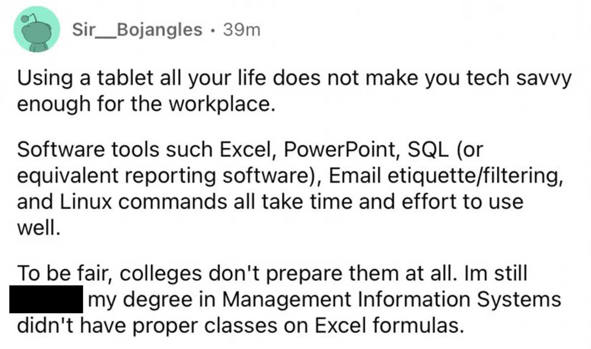 Reddit screenshot about the real meaning of being tech savvy.