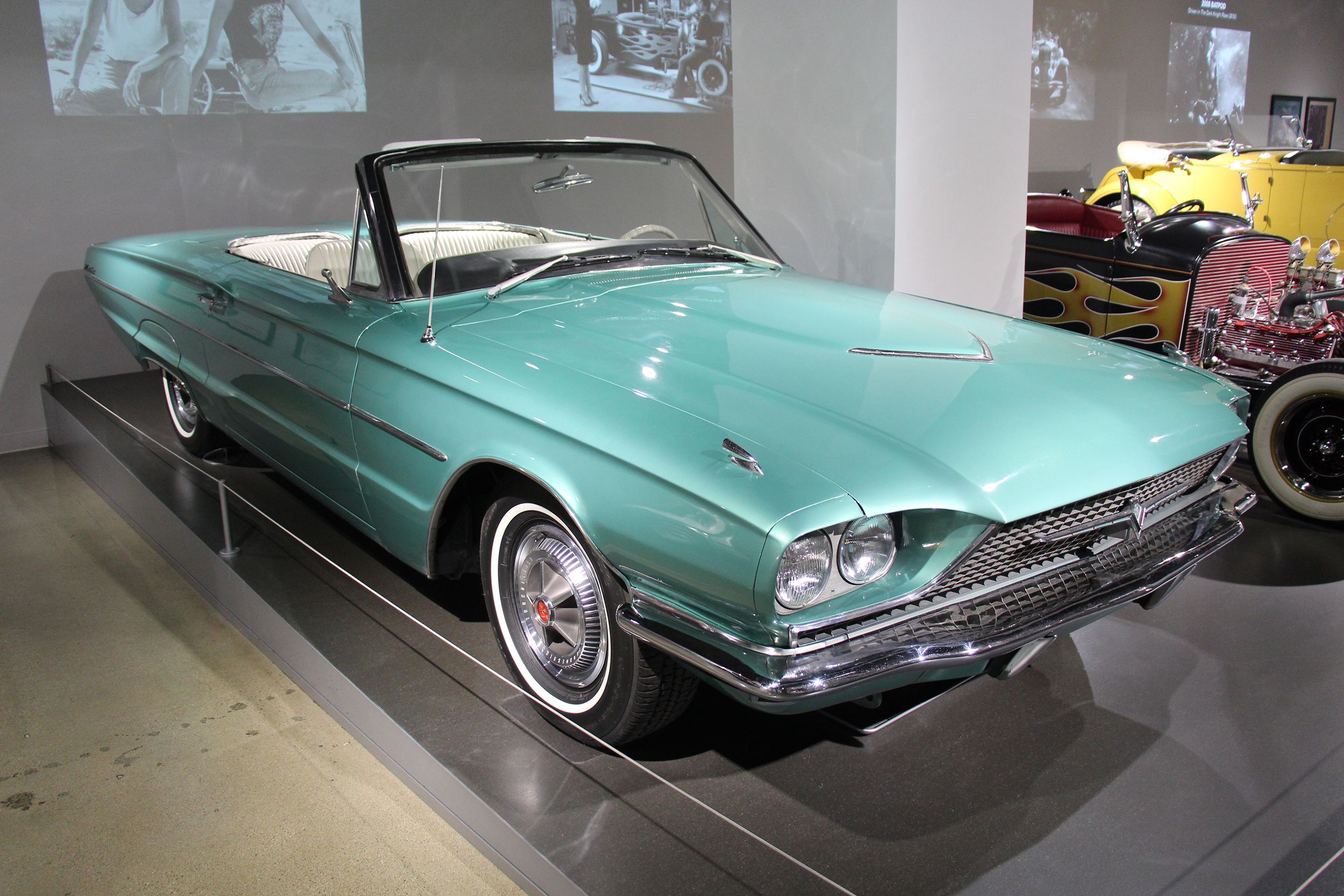 1966 Ford Thunderbird