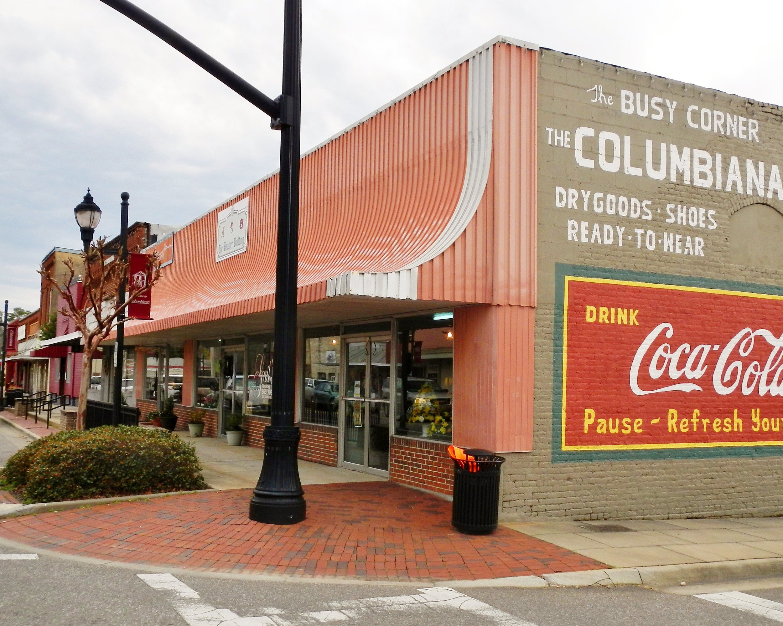 downtown Columbiana, Alabama