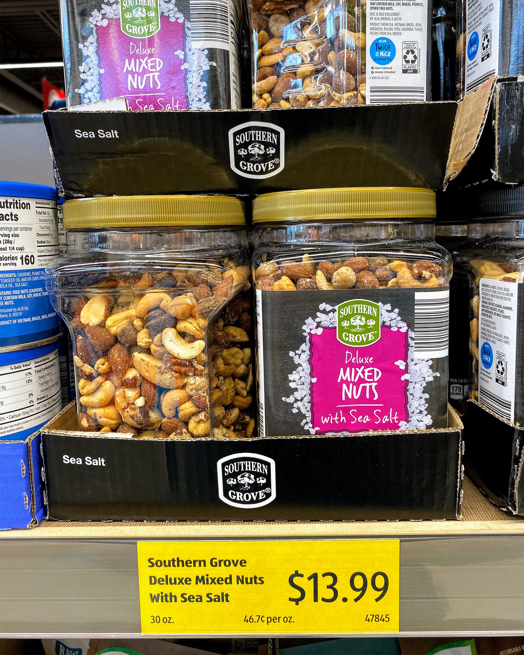 Deluxe Mixed Nuts