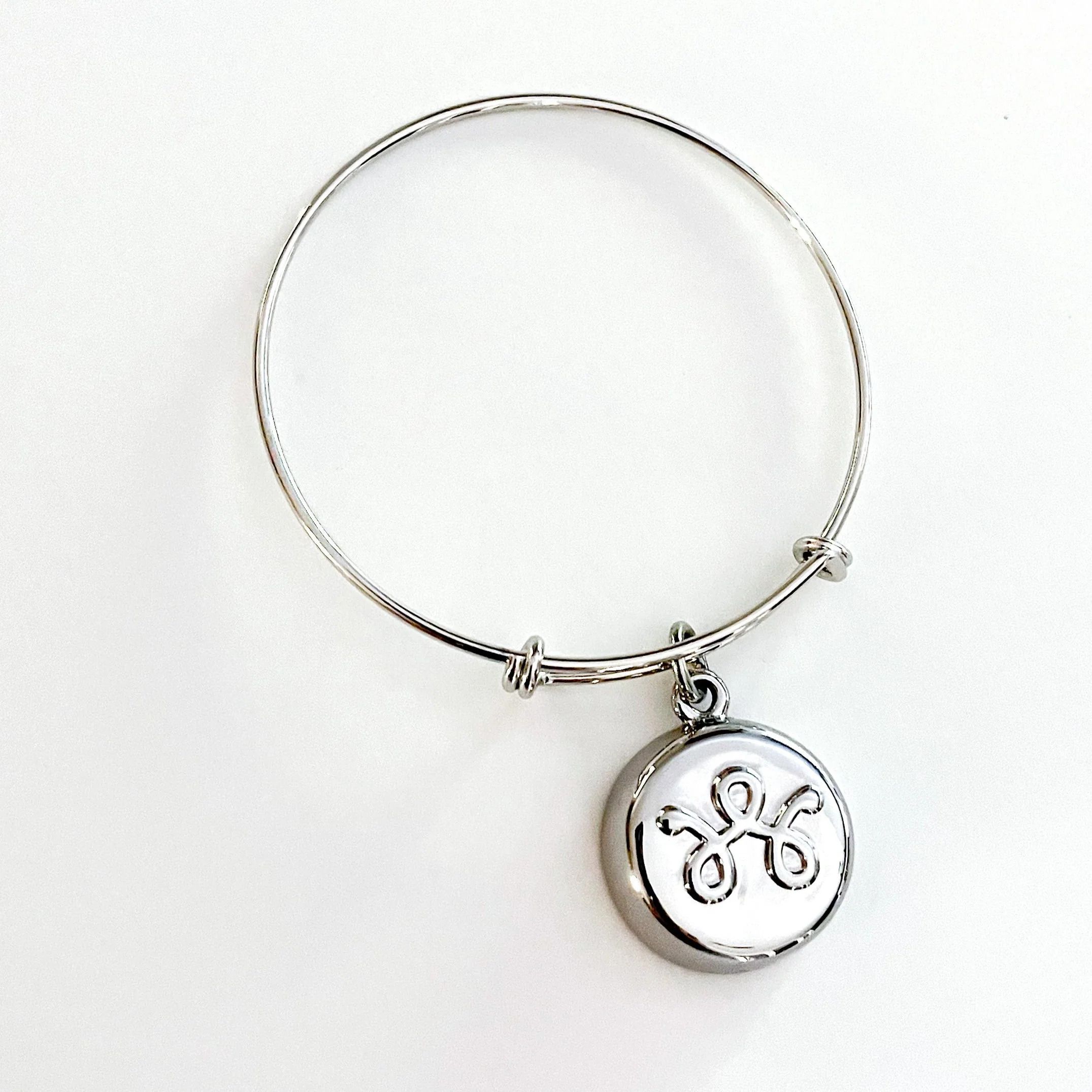 InvisaWear Silver Expandable Bracelet