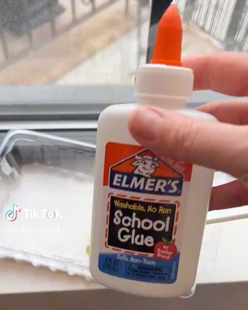 TikTok Elmers Glue Window