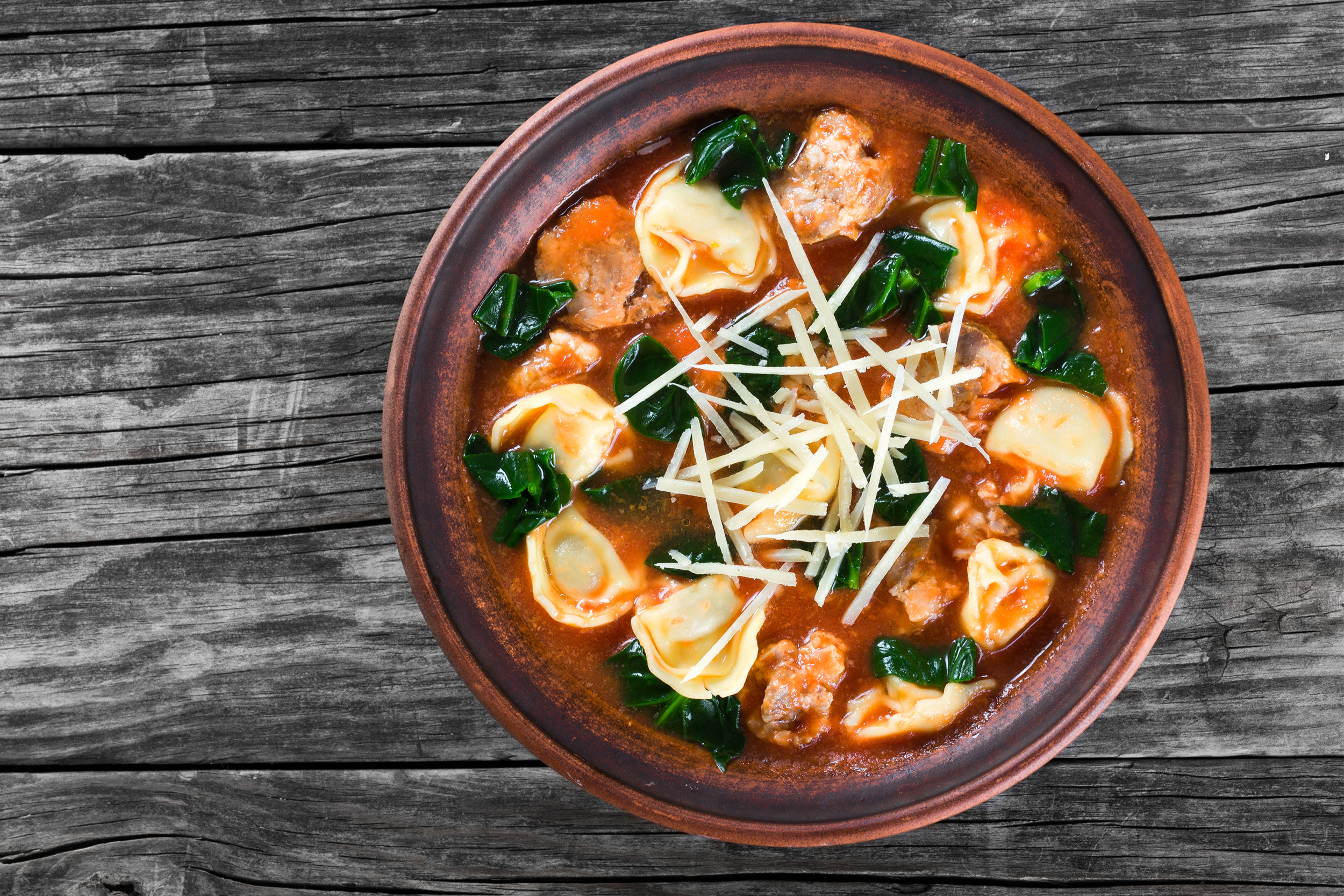 Sausage and Spinach Tortellini Soup