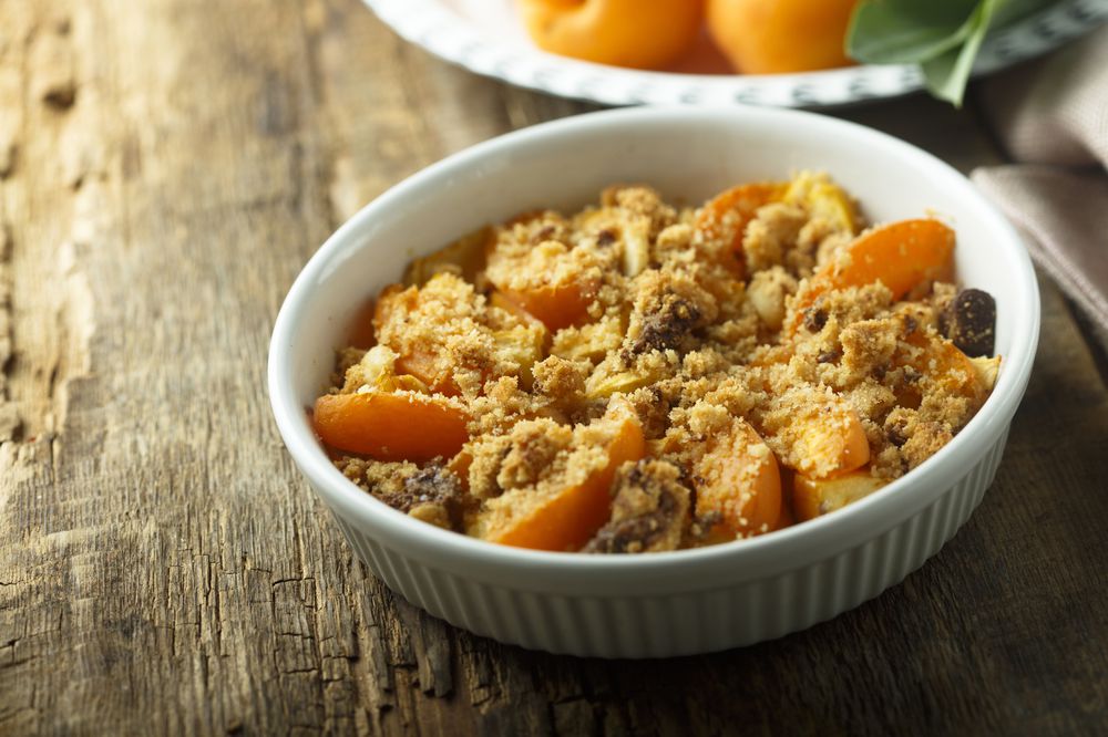 Apricot crumble