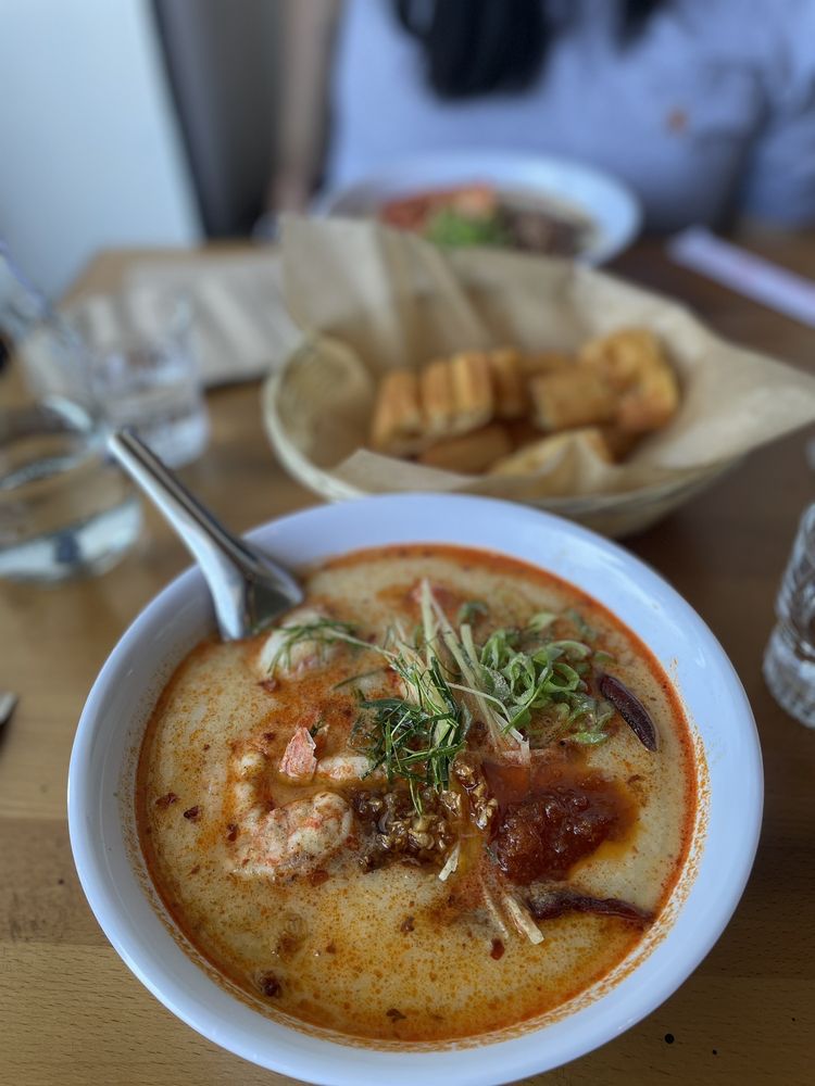 tom yum shrimp congee
