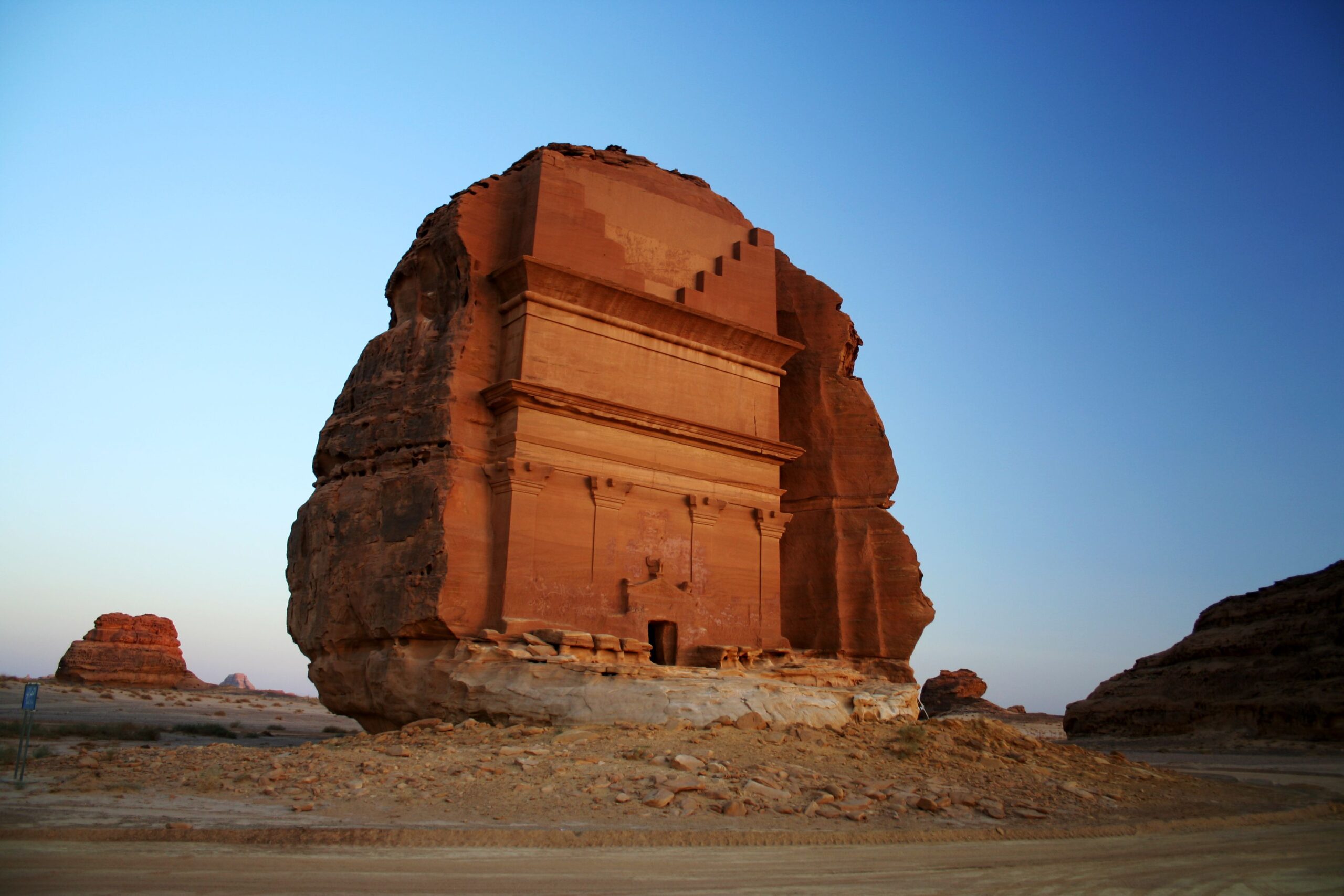 Qasr Farid Tomb