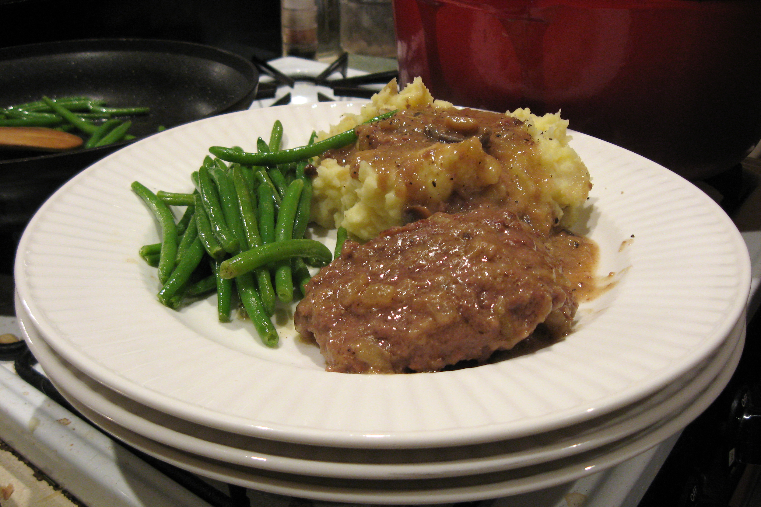 Salisbury steak, green beans, mashed potatoes
