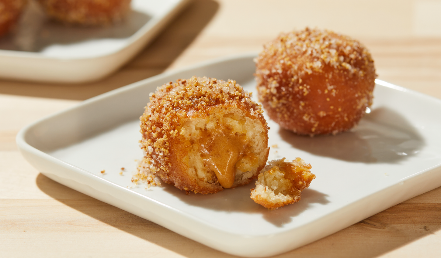 Taco Bell dulce de leche cinnabon delights