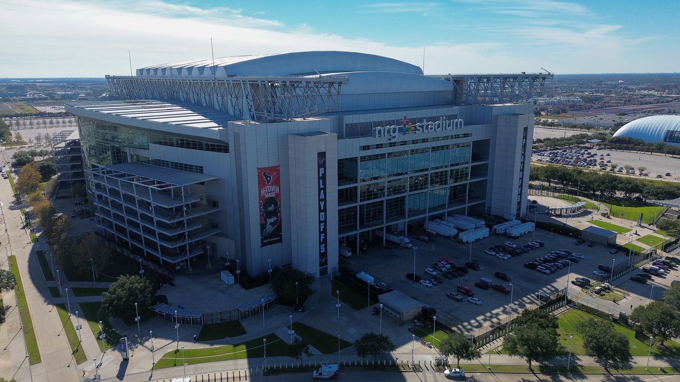 2004: Super Bowl XXXVIII
