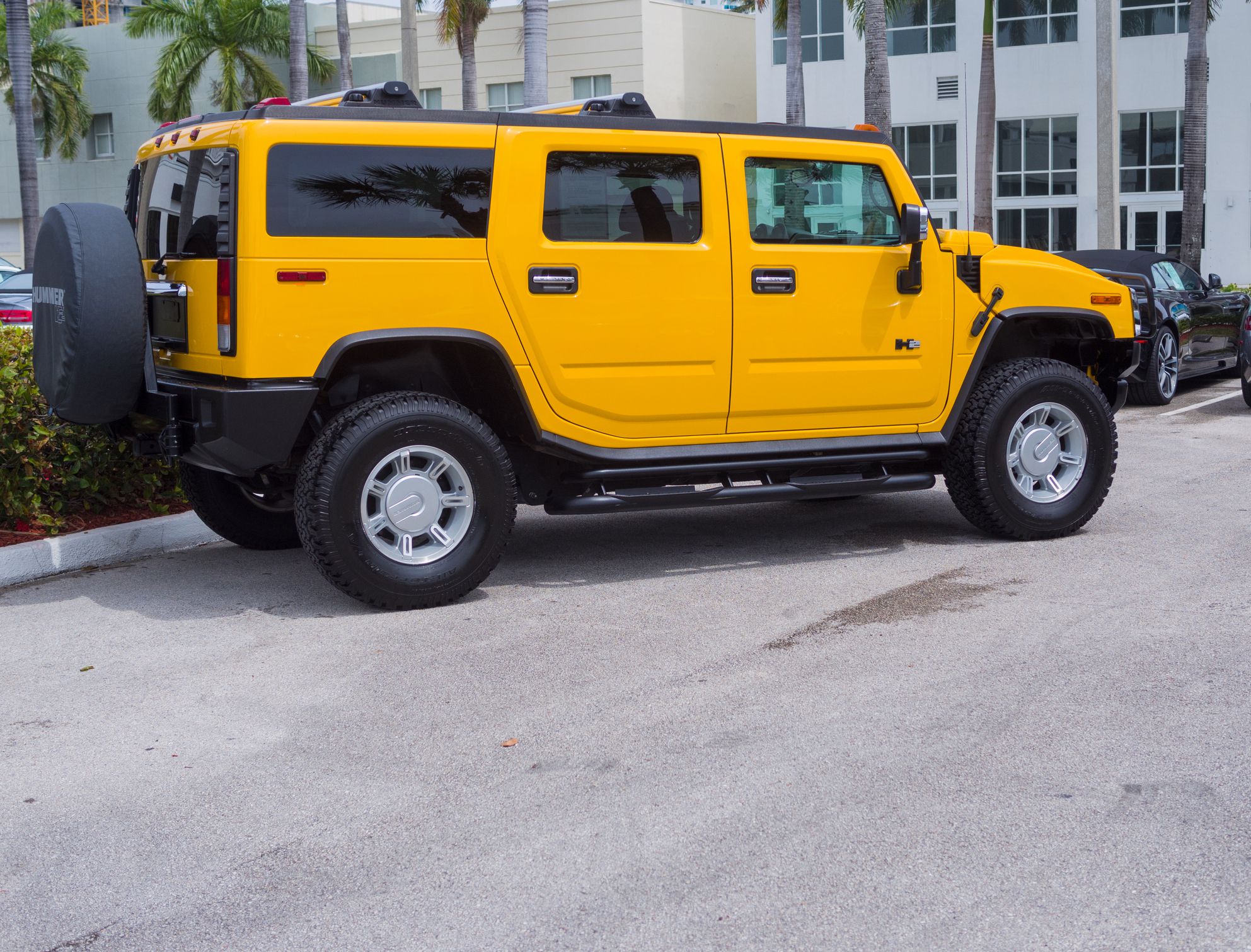 1. Hummer H2