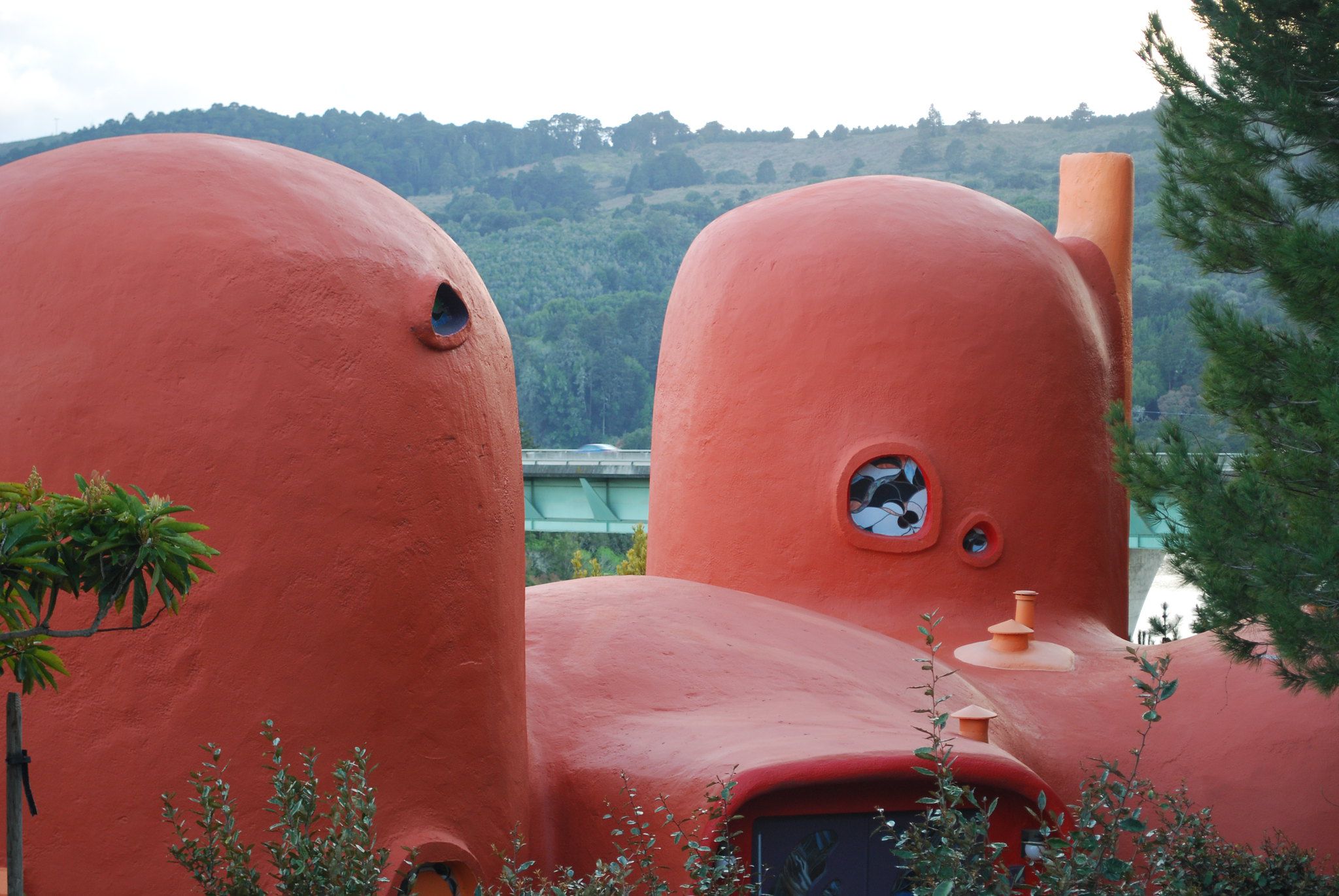 California | Flintstone House