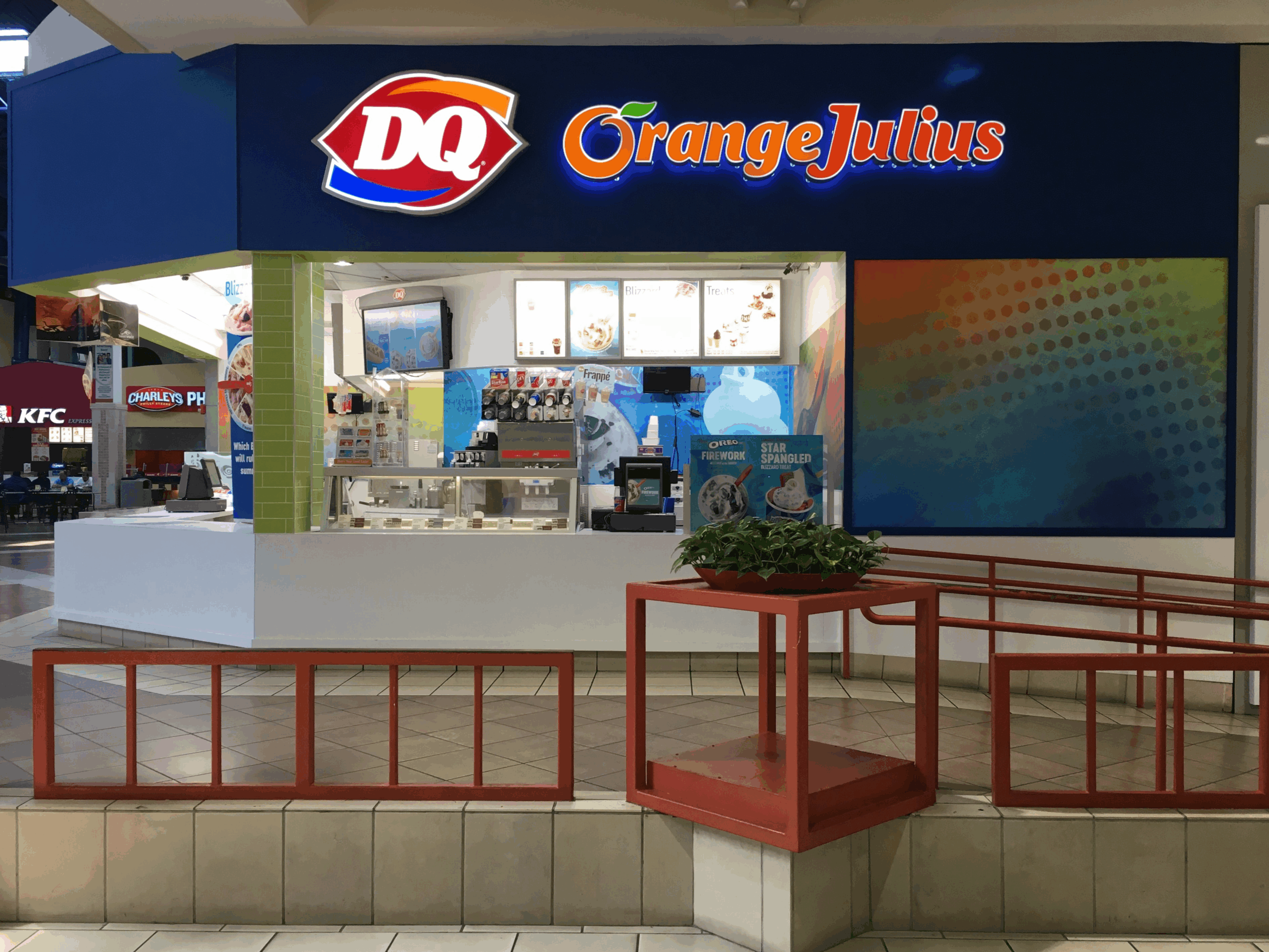 Orange Julius/Dairy Queen in a mall