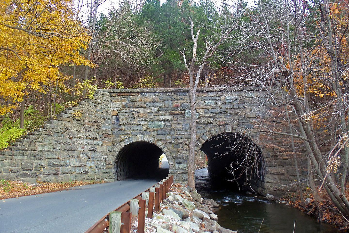 Backwards Tunnel, Ogdensburg, NJ, USA