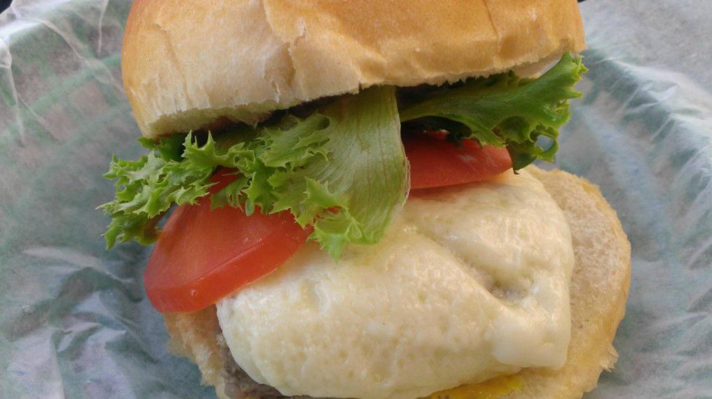 Steamed Cheeseburger